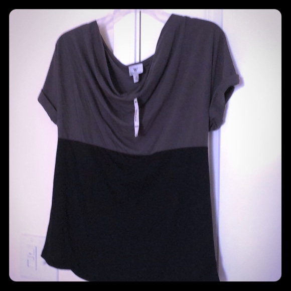 Size medium top - Picture 1 of 4